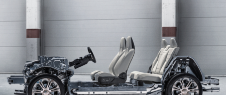 Bedah Fitur dan Teknologi Milik Geely EX5 yang Meluncur di IIMS 2025